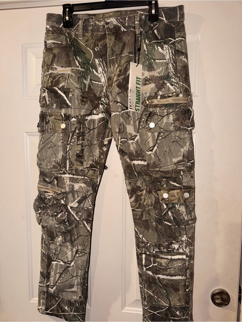 Camo Cargo Pants - Straight Fit